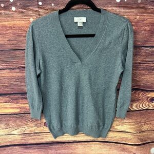 LOFT Women's V-Neck Sweater in Gray